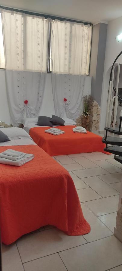 Estia Holidays Apartments - Таормина Экстерьер фото